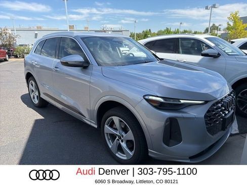 Used 2025 Audi Q5 Premium Plus w/ Premium Plus AWD/4WD image 2