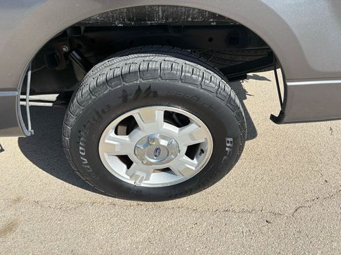 Used 2013 Ford F150 XLT RWD image 8