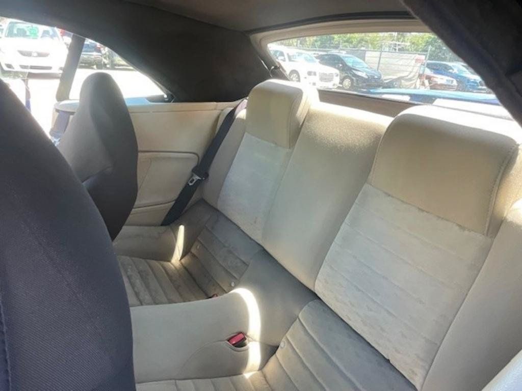 Used 2006 Ford Mustang GT RWD image 12