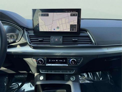 Certified 2023 Audi Q5 2.0T Premium Plus w/ Premium Plus Package image 13