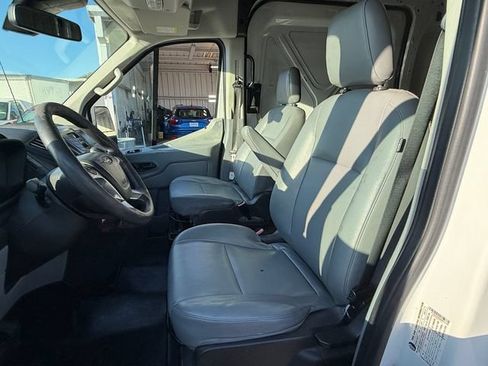 Used 2019 Ford Transit 250 148 High Roof RWD image 10
