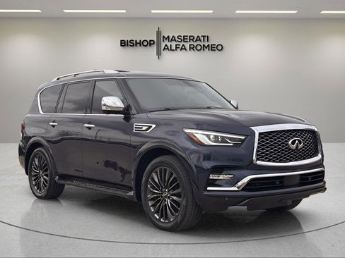 Used 2022 INFINITI QX80 Sensory w/ All-Season Package image 2