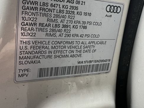 Used 2022 Audi Q8 Prestige image 37