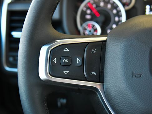 Used 2025 RAM 2500 Big Horn image 35