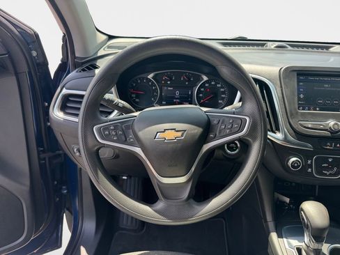Used 2022 Chevrolet Equinox LT FWD image 12