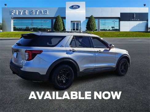 Used 2022 Ford Explorer Timberline image 8