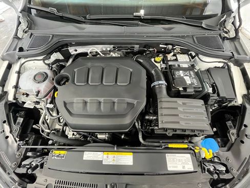 Certified 2024 Volkswagen GTI Autobahn image 31