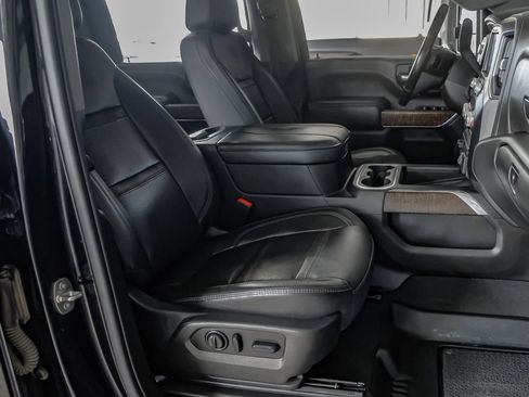 Used 2023 GMC Sierra 2500 Denali w/ Denali Black Diamond Edition AWD/4WD image 31