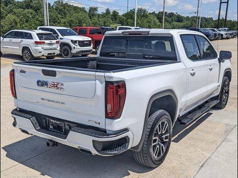 Used 2019 GMC Sierra 1500 AT4 w/ AT4 Preferred Package AWD/4WD image 8
