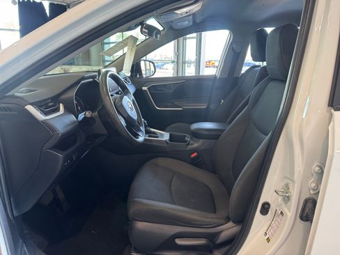 Certified 2023 Toyota RAV4 LE image 14