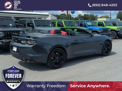 Used 2023 Chevrolet Camaro SS RWD image 6