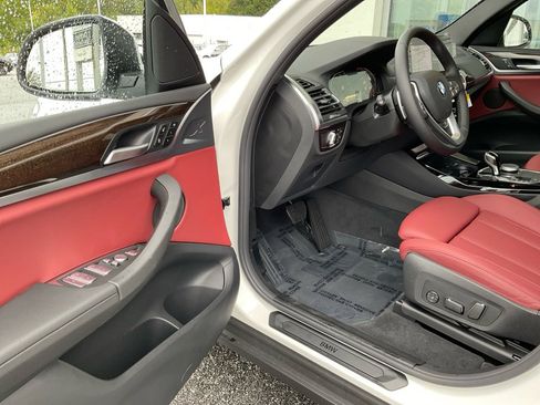 Used 2024 BMW X3 xDrive30i w/ Premium Package w/ZPA image 31