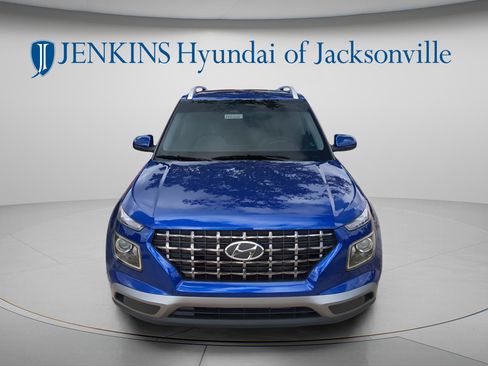 New 2026 Hyundai Venue SEL FWD image 8