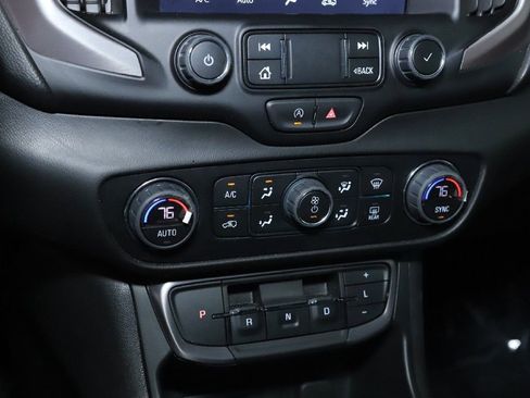 Used 2023 GMC Terrain AT4 w/ Tech Package image 26