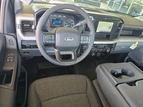 New 2025 Ford F350 XL w/ XL Chrome Package AWD/4WD image 3