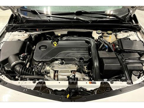 Used 2023 Chevrolet Malibu RS w/ LPO, Floor Liner Package image 11