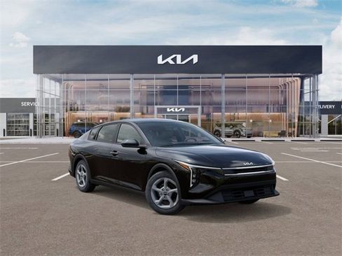 New 2025 Kia K4 LXS image 8