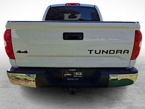 Used 2019 Toyota Tundra SR5 w/ SR5 Upgrade Package AWD/4WD image 5