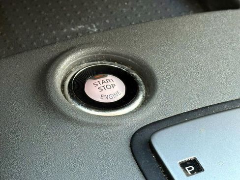 Used 2021 Nissan Frontier SV image 29