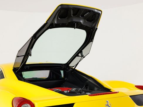 Used 2011 Ferrari 458 Italia Coupe RWD image 51