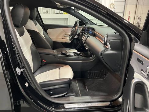 Used 2020 Mercedes-Benz A 220 4MATIC image 68