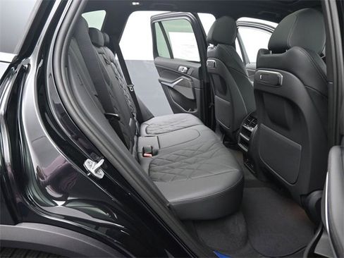 New 2025 BMW X5 xDrive50e image 25