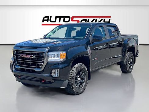 Used 2022 GMC Canyon AT4 w/ Trailering Package AWD/4WD image 3