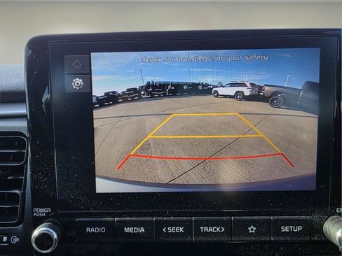 Used 2023 Kia Rio S image 4