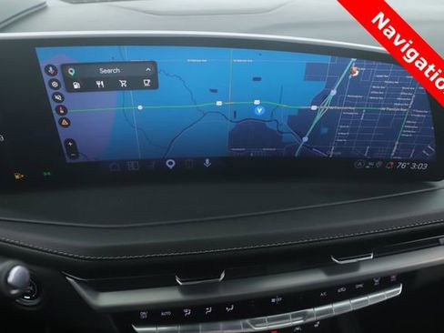 Used 2024 Cadillac XT4 Premium Luxury w/ Technology Package image 5