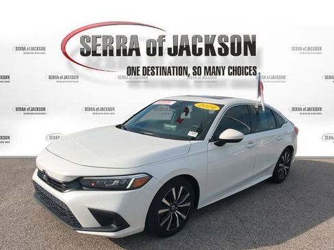 Used 2024 Honda Civic EX image 5