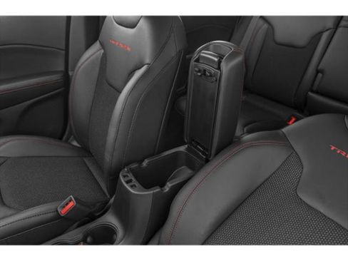 Certified 2021 Jeep Compass Trailhawk w/ Sun and Sound Group AWD/4WD image 15