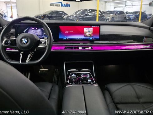Used 2023 BMW 740i RWD image 25