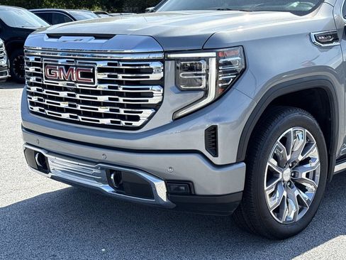 Used 2023 GMC Sierra 1500 Denali w/ Denali Reserve Package AWD/4WD image 37