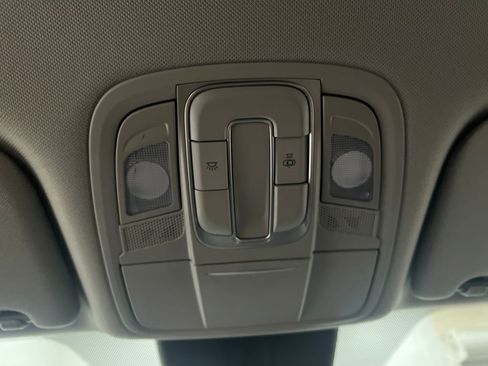 Used 2020 Hyundai Santa Fe SEL FWD image 22