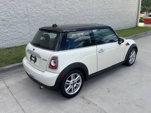 Used 2011 MINI Cooper Hardtop FWD image 18