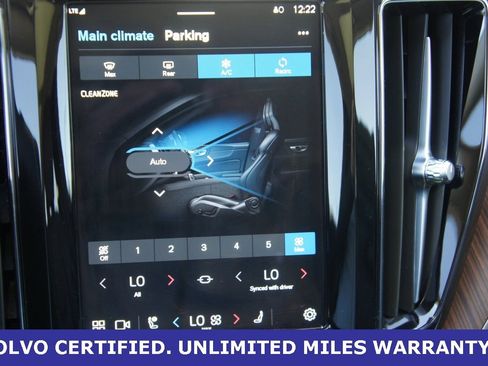 Certified 2024 Volvo XC60 B5 Plus w/ Protection Package Premier image 21