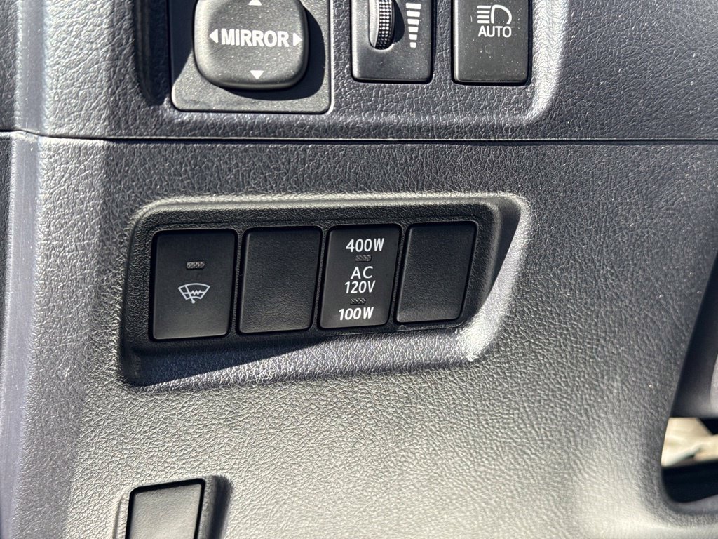 Used 2020 Toyota 4Runner SR5 Premium w/ Moonroof Package AWD/4WD image 50