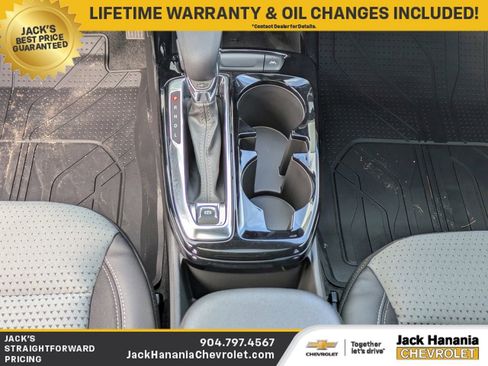 New 2026 Chevrolet Trax LT w/ Sunroof Package FWD image 19