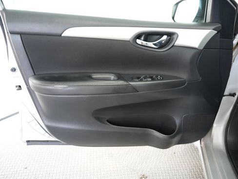 Used 2018 Nissan Sentra S FWD image 38