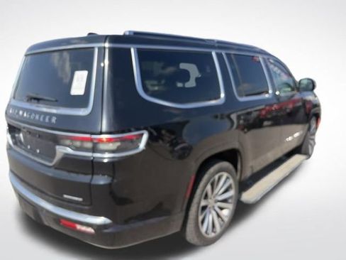 Used 2023 Jeep Grand Wagoneer Series II AWD/4WD image 6