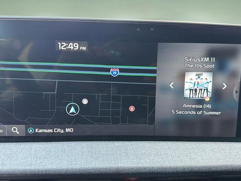 Used 2024 Kia EV6 Light image 25