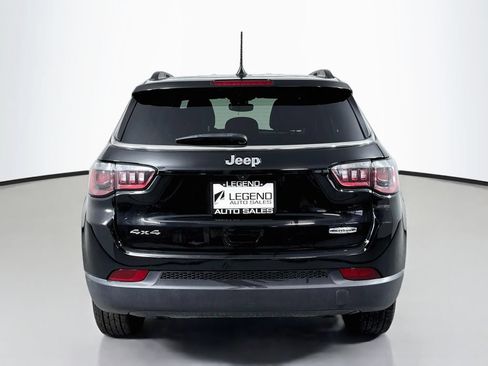Used 2024 Jeep Compass Latitude AWD/4WD image 7