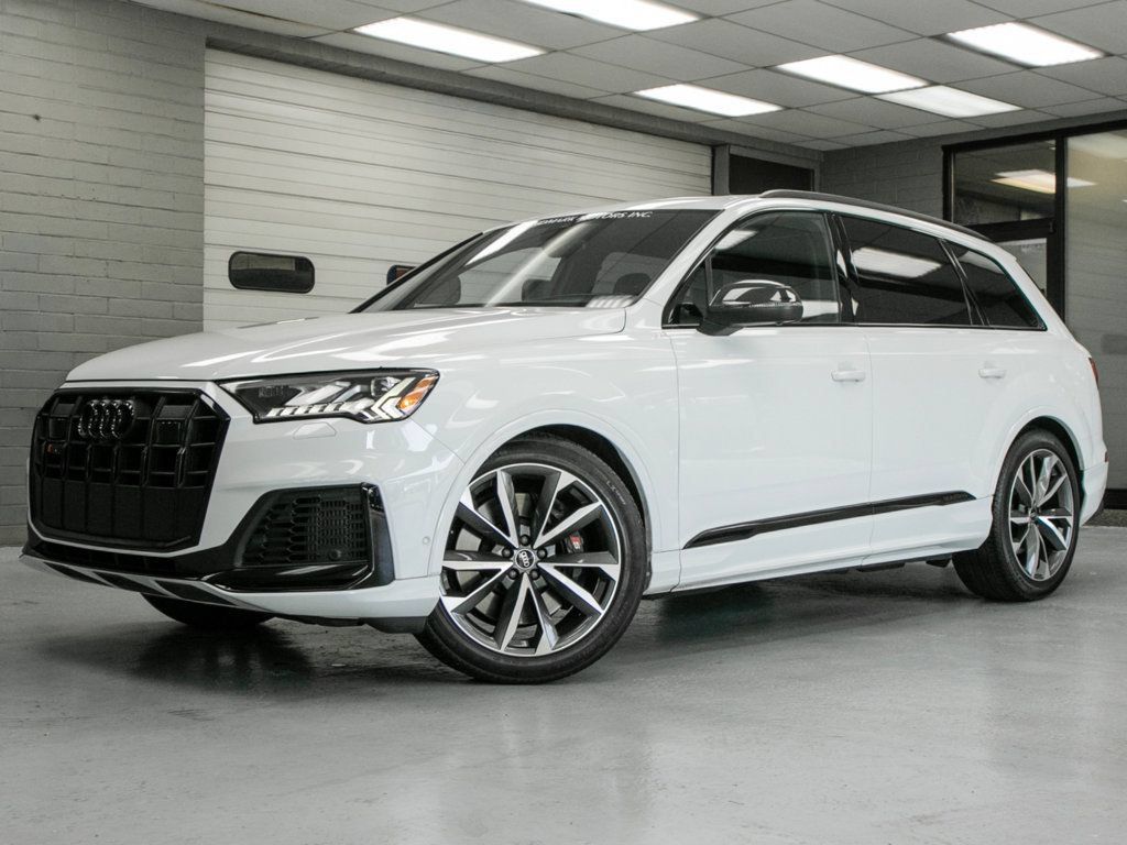 Used 2023 Audi SQ7 Prestige w/ Prestige Package AWD/4WD image 2