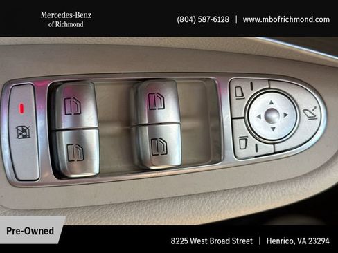 Used 2020 Mercedes-Benz GLC 300 4MATIC image 23