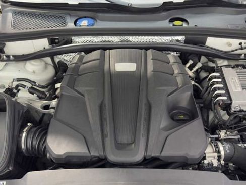 Used 2020 Porsche Macan S AWD/4WD image 35
