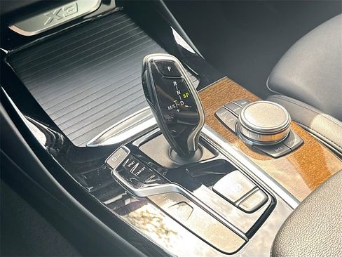 Used 2019 BMW X3 xDrive30i w/ Convenience Package image 18