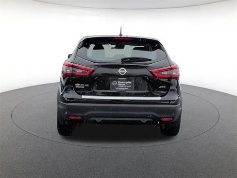 Used 2020 Nissan Rogue Sport S w/ Appearance Package image 6