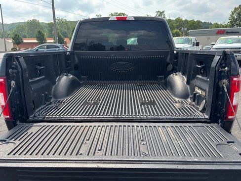 Used 2018 Ford F150 XLT w/ Equipment Group 301A Mid image 10
