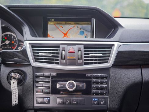 Used 2010 Mercedes-Benz E 63 AMG Sedan image 14
