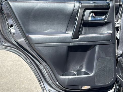 Certified 2022 Toyota 4Runner TRD Off-Road image 30